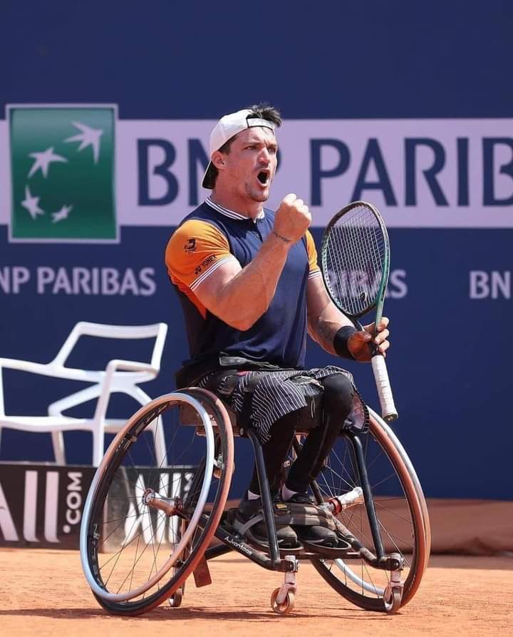 GUSTAVO FERN&Aacute;NDEZ: CAMPE&Oacute;N EN FRANCIA