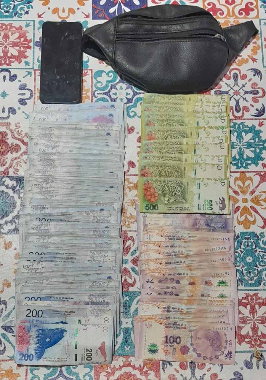 PARTE POLICIAL: ALLANAMIENTO Y SECUESTRO EN C&Oacute;RDOBA POR UN HECHO DE ROBO CALIFICADO 