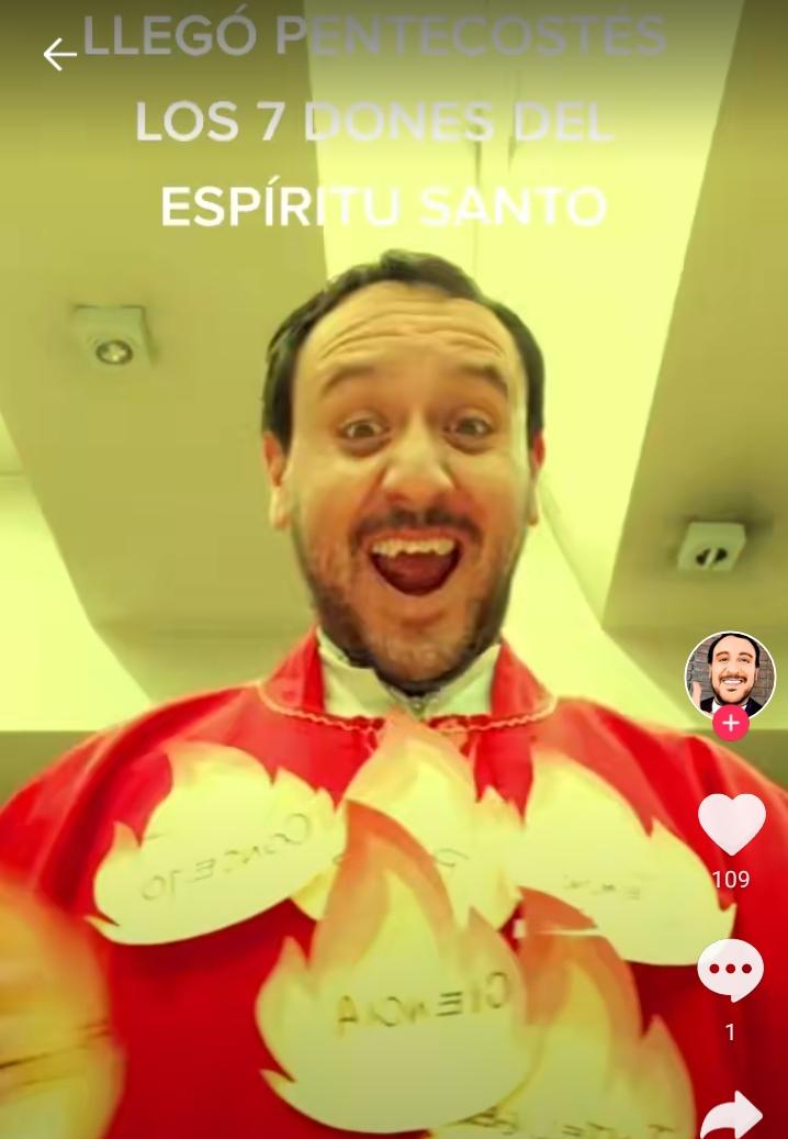 Padre Juan Manuel Romero transmite mensajes de f&eacute; a trav&eacute;s de TIK-TOK