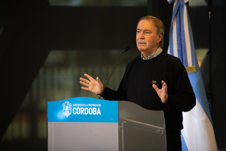 La Provincia anunci&oacute; medidas para sectores paralizados por la pandemia