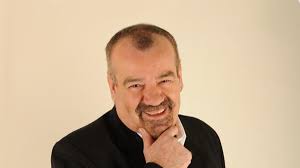 Planeta B&aacute;squetbol Micro Viernes 31 de Julio 2020 Entrevista al Humorista y Basquetbolista Carlos Sanchez