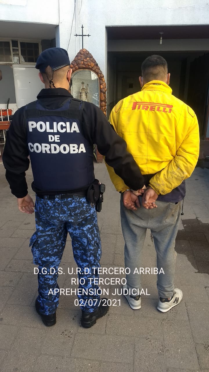 PARTE POLICIAL: APREHENSI&Oacute;N JUDICIAL / PEDIDO DE CAPTURA  /SECUESTRO DE MOTOCICLETA CON PROHIBICI&Oacute;N DE CIRCULAR