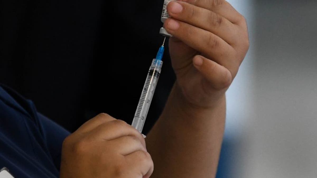 VACUNACI&Oacute;N MAYORES DE 18 A&Ntilde;OS CON COMORBILIDADES