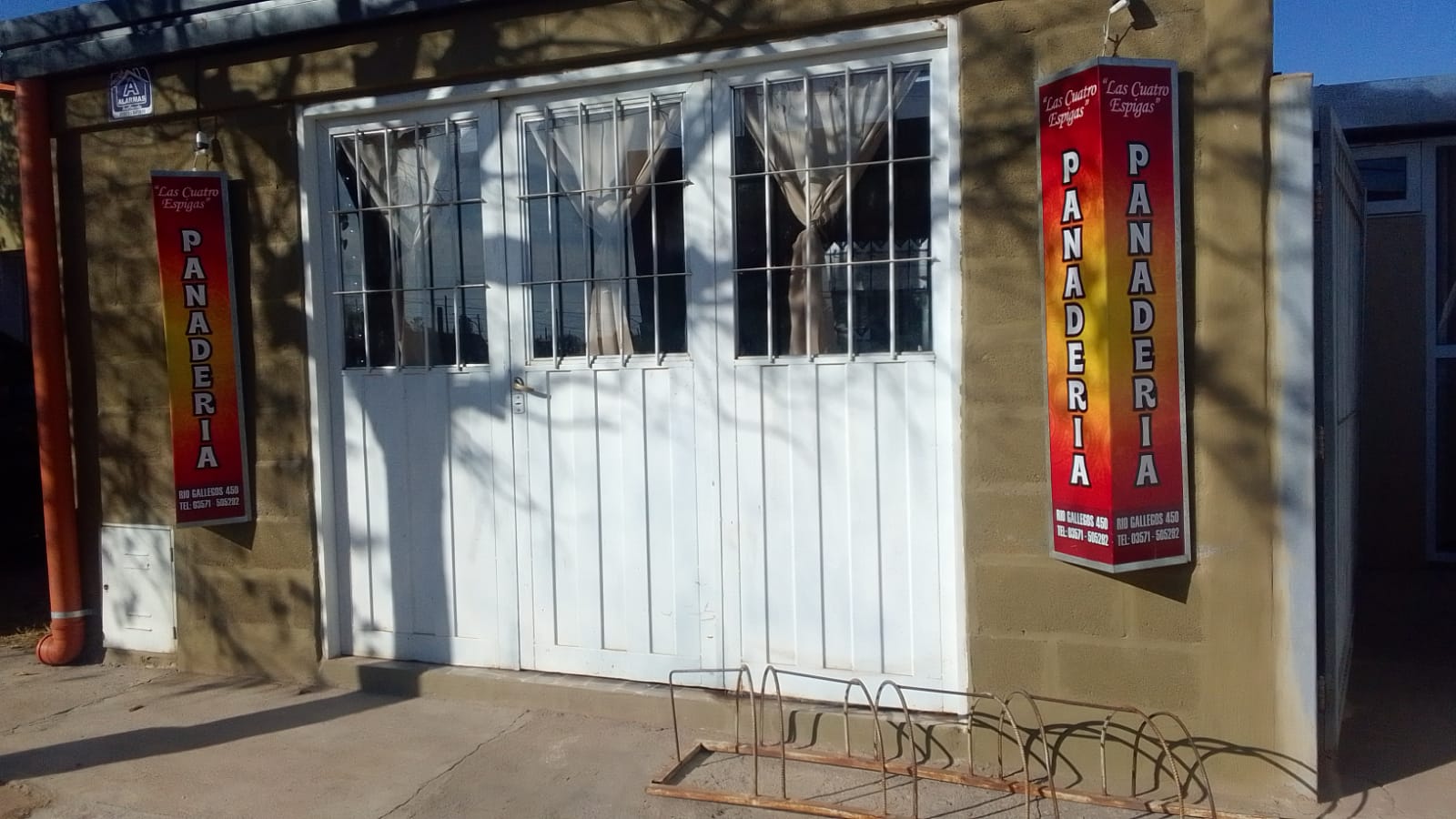 EDUARDO V&Aacute;ZQUEZ: POR EL MOMENTO LOS INSUMOS DEL PAN NO HAN AUMENTADO