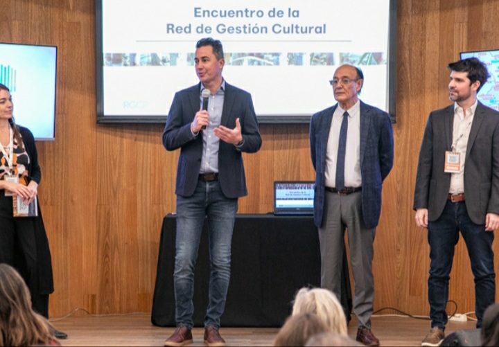 Manuel Calvo recibi&oacute; a gestores culturales de toda la provincia