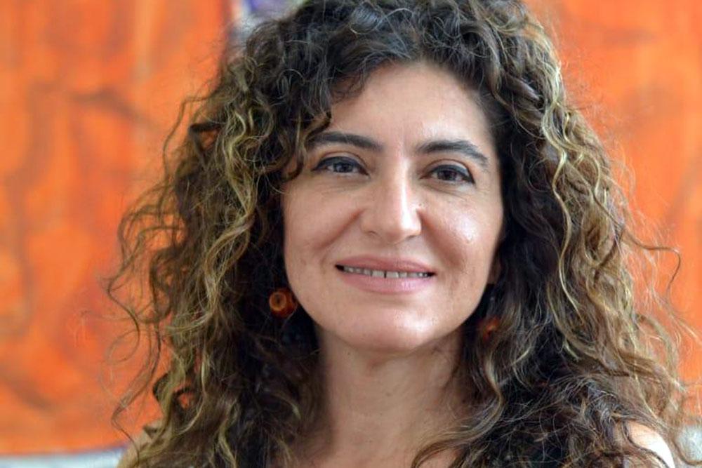 CLAUDIA MART&Iacute;NEZ: LOS PUNTOS MUJER BRINDAN IMPORTANTES  HERRAMIENTAS