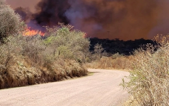 80 EFECTIVOS TRABAJAR&Aacute;N HOY EN EL INCENDIO DEL CERRO URITORCO