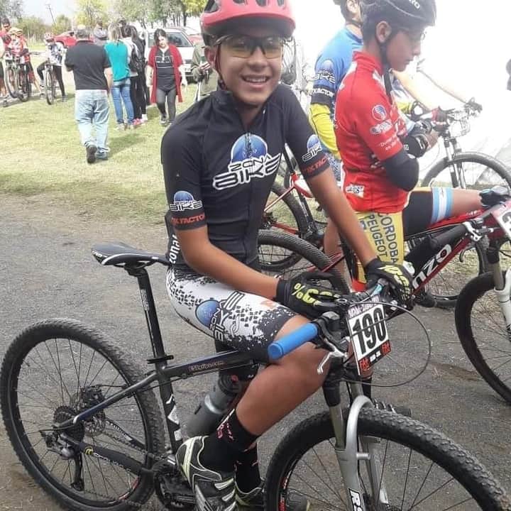 Gast&oacute;n Bustos (Pap&aacute; de Aukha):&ldquo;este tipo venia con exceso de velocidad, borracho mato a una persona y sigue como sin nada, &iquest;donde est&aacute; la ley que nos apara?&rdquo;