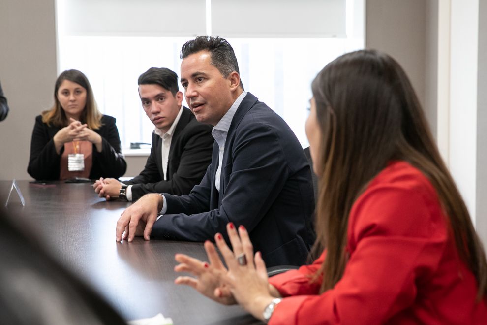 *Manuel Calvo celebr&oacute; el compromiso social de las juventudes y los inst&oacute; a seguir trabajando por un futuro mejor*