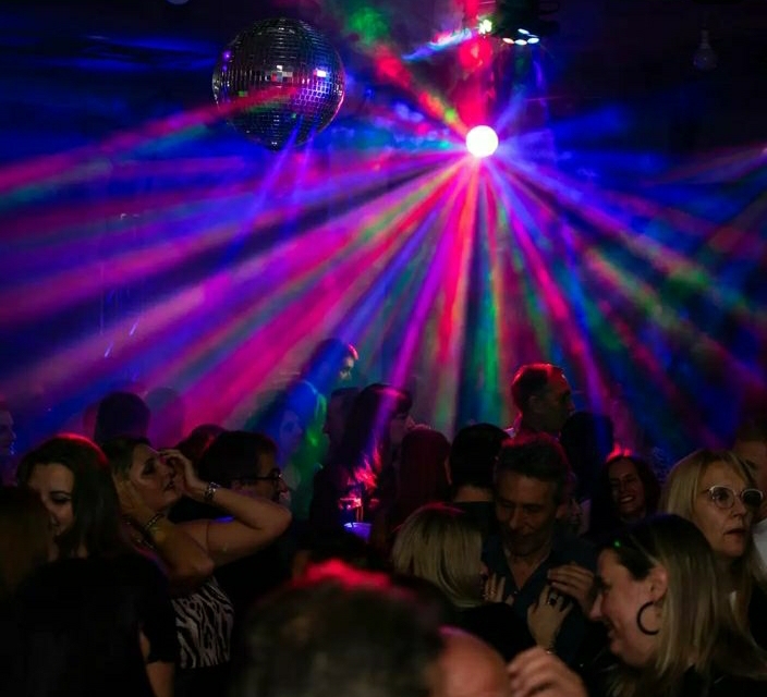 ESTE S&Aacute;BADO LLEGA LA TERCERA FIESTA RETRO DEL CLUB INDEPENDIENTE 