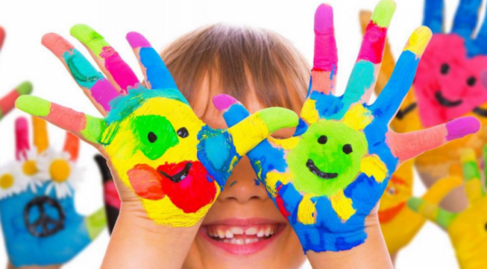 Día de las Infancias, de la niñez o Día del Niño? Cómo se dice y cuál es la diferencia