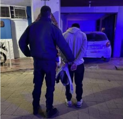 Parte policial: detuvieron a un hombre por violencia familiar y resistencia a la autoridad
