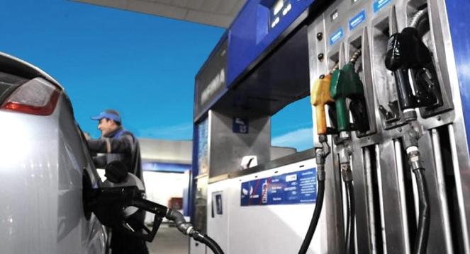 YPF aument&oacute; los combustibles un 3,5% promedio