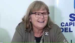  Alicia Carlisi (Protectora de Animales) "Es much&iacute;simo lo que se debe en veterinaria, la mayor&iacute;a de los perritos tienen due&ntilde;os y no pueden afrontar los gastos"