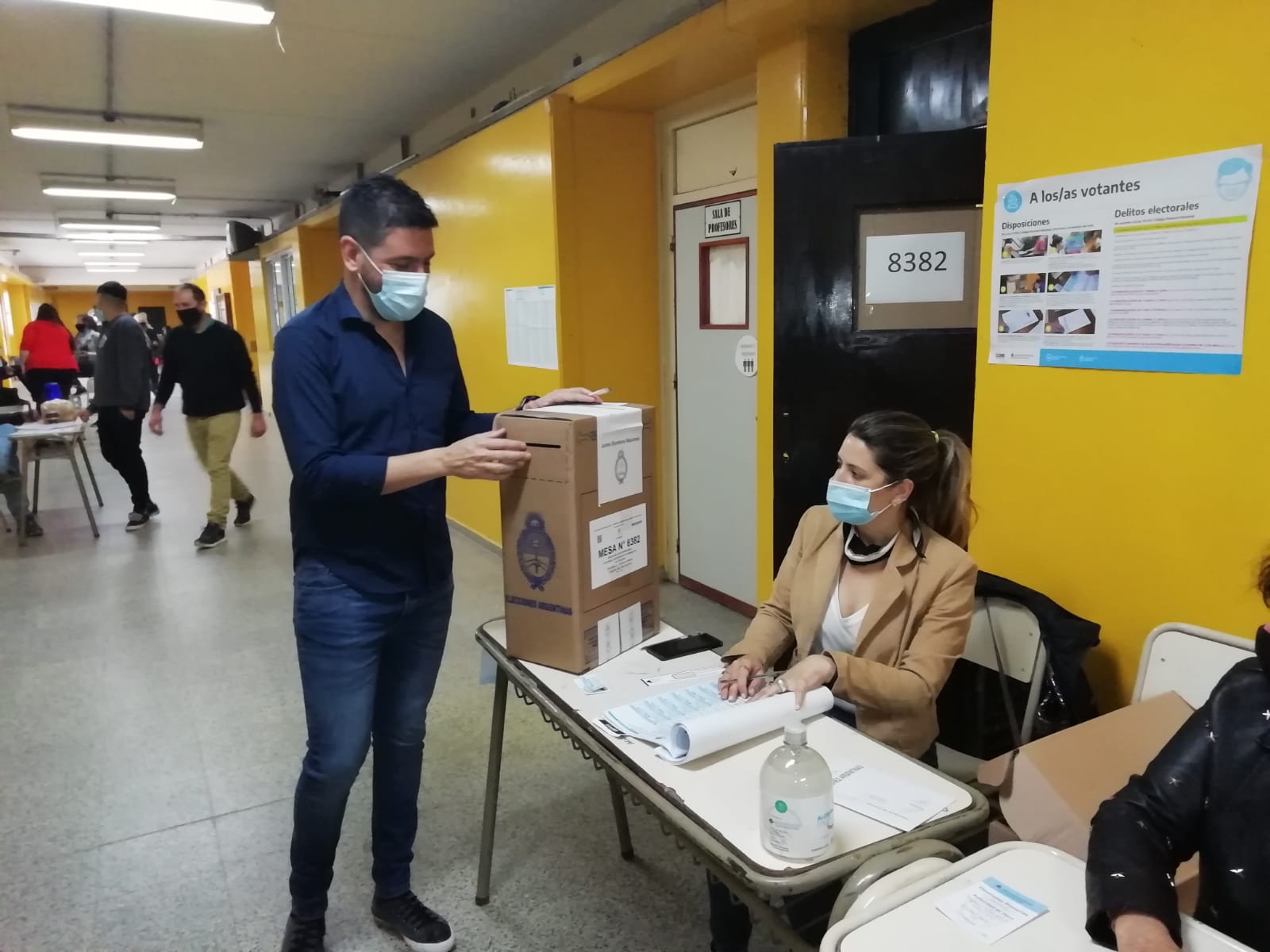 MARCOS FERRER: VENGA A VOTAR ES IMPORTANTE 