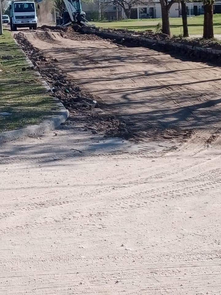 COMENZ&Oacute; LA OBRA DE PAVIMENTACI&Oacute;N EN BARRIO CASTAGNINO 