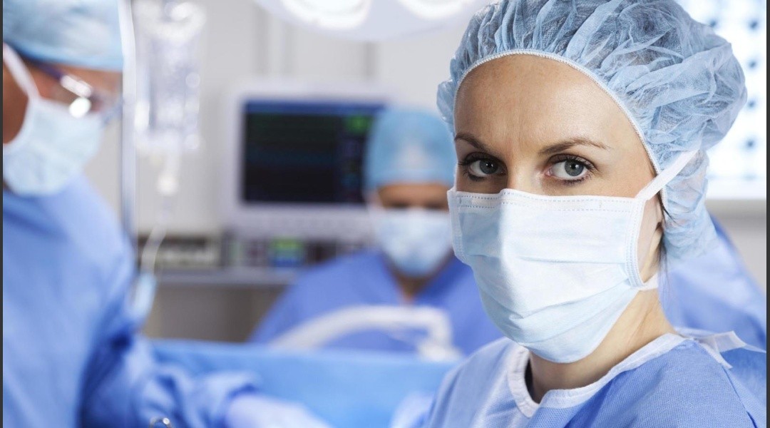 D&iacute;a de la Sanidad en pandemia: cuidar a quienes nos cuidan