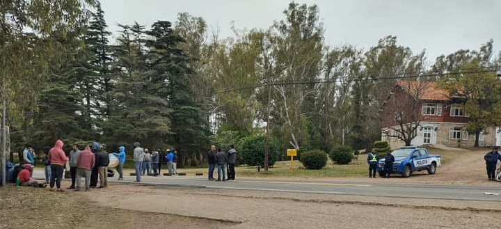 EMBALSE: RECLAMO DE LA UOCRA FRENTE A LOS HOTELES 