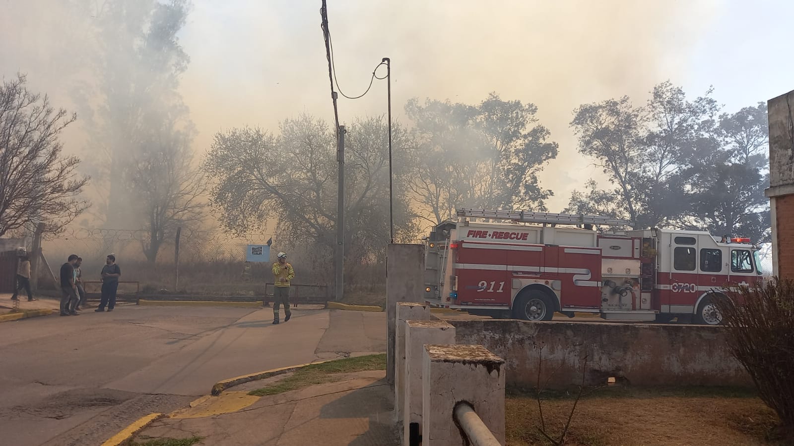 EL FUEGO NO AFECT&Oacute; INSTALACIONES PRODUCTIVAS DE F&Aacute;BRICA MILITAR R&Iacute;O TERCERO