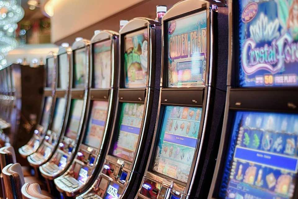 ALMAFUERTE. EL CONCEJO DELIBERANTE APROB&Oacute; POR UNANIMIDAD LA INSTALACI&Oacute;N DE TRAGAMONEDAS EN UN RECONOCIDO HOTEL