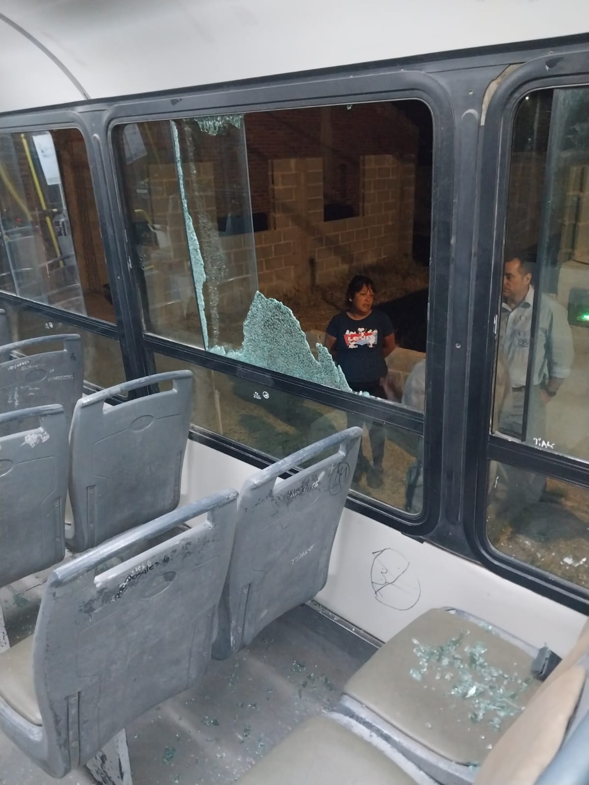 LA OFICINA LOCAL DE R&Iacute;O BUS ESPERA DEFINICIONES POR LO SUCEDIDO EN PARQUE MONTEGRANDE