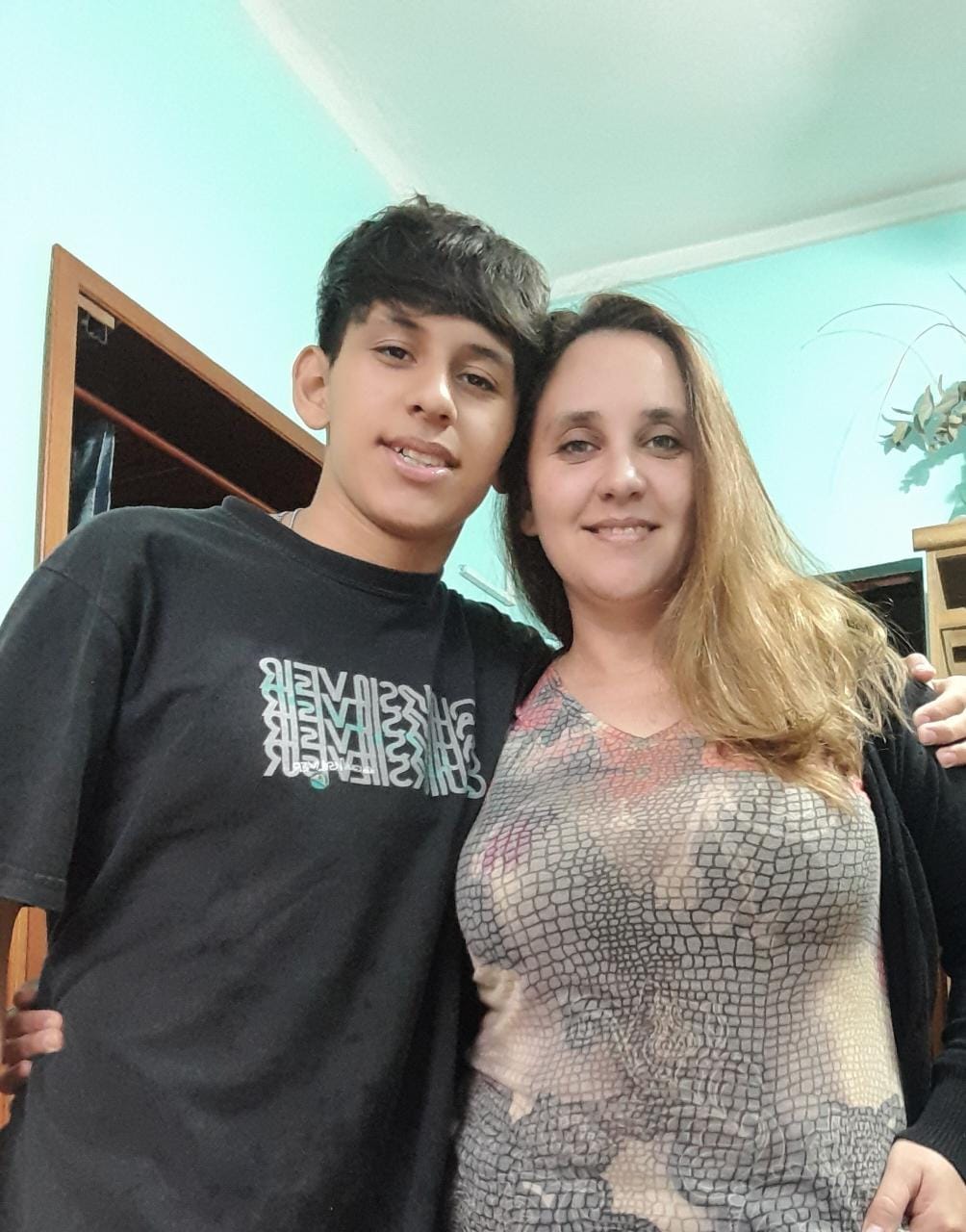 ALEXIS SER&Aacute; OPERADO Y NECESITAN AYUDA PARA LA PERMANENCIA EN BUENOS AIRES