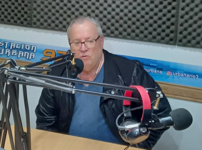 EN EL D&Iacute;A DEL PERIODISTA AGROPECUARIO RECIBIMOS A CARLOS LLANES