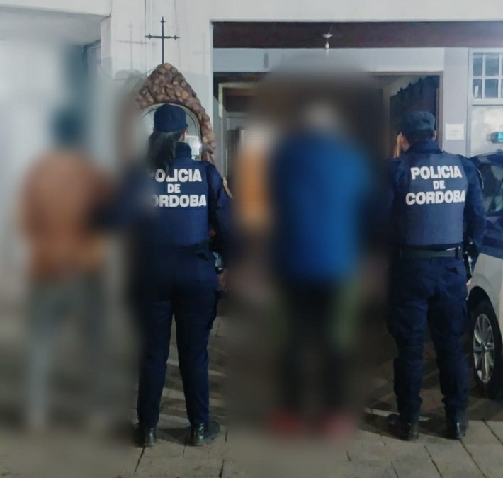 PARTE POLICIAL: DETIENEN A PADRE E HIJO POR DESOBEDIENCIA A LA AUTORIDAD