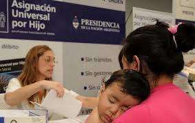 La Asignaci&oacute;n Universal por Hijo incluir&aacute; a un mill&oacute;n de ni&ntilde;os y adolescentes m&aacute;s
