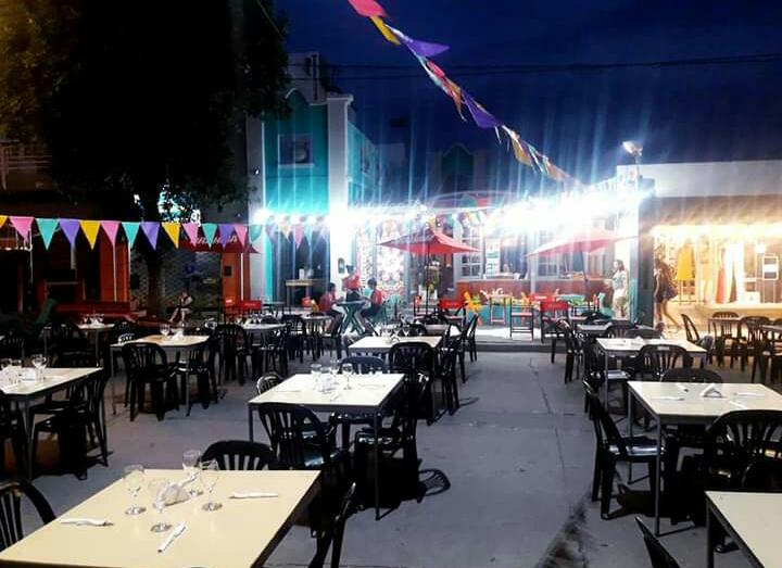 Marcos Villaroel (Punto Alberdi): &ldquo;Estamos esperando que nos habiliten poner mesas y sillas media calzada en las calles