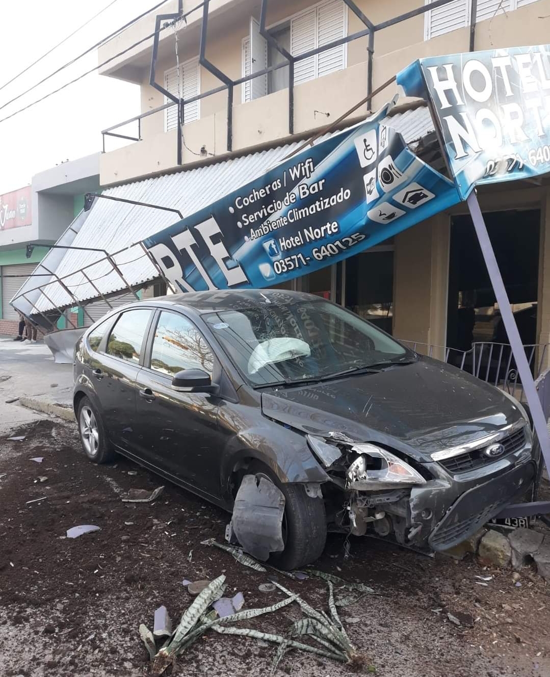 ACCIDENTE DE TR&Aacute;NSITO EN CALLE INTENDENTE DE BUONO 
