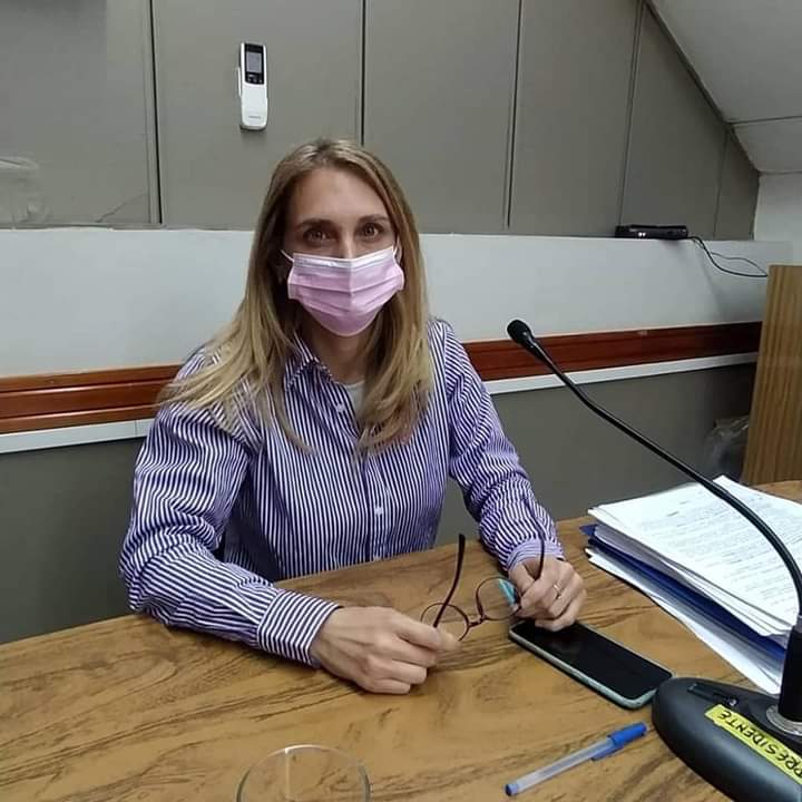 EL BLOQUE DE LA UCR TRABAJA EN DIFERENTES PROYECTOS