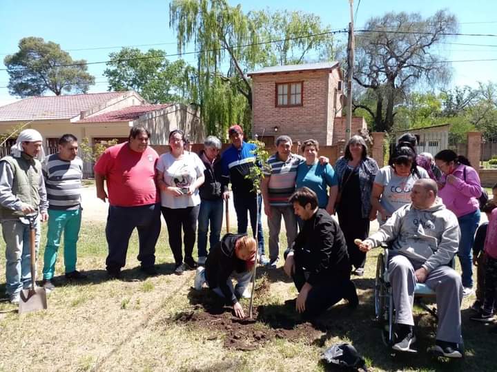 LA AGRUPACI&Oacute;N 17 DE OCTUBRE CELEBR&Oacute; EL D&Iacute;A DE LA LEALTAD