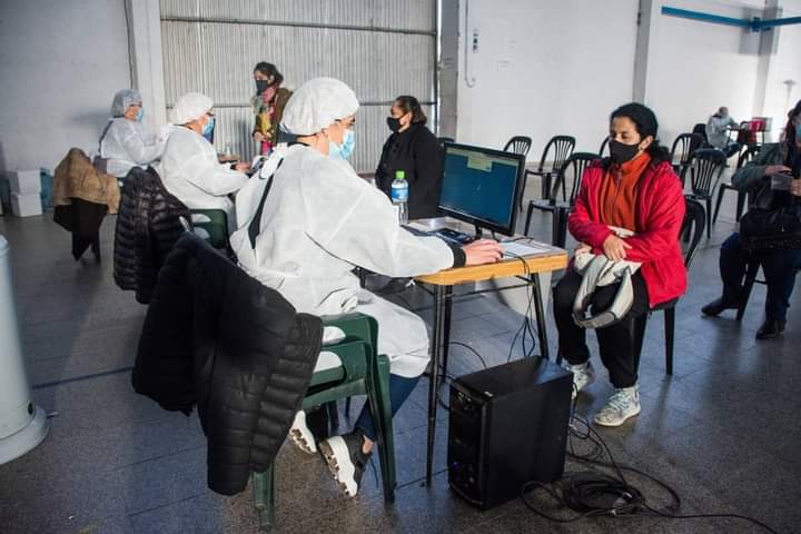 INFORMACION IMPORTANTE SOBRE VACUNACI&Oacute;N COVID-19