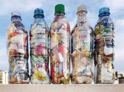 JORNADA DE SANEAMIENTO DE ECOBOTELLAS EN CLUB SPORTIVO 9 DE JULIO