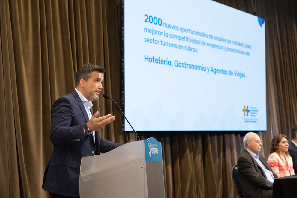 FACUNDO TORRES: LOS PROGRAMAS DE INSERCI&Oacute;N LABORAL SON UNA POL&Iacute;TICA DE ESTADO