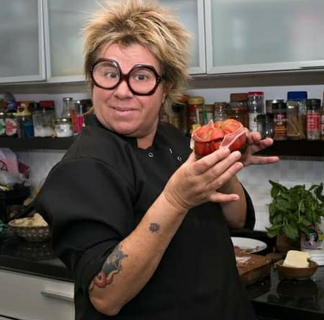 NOTICIAS + IVA: MADAME PAPIN LA COCINERA DE LOS M&Uacute;SICOS 