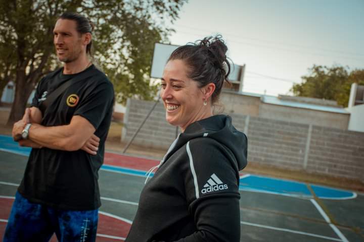 ROCIO COMBA : *FINALIZAMOS ESTA SEMANA DE TRABAJO MUY CONTENTOS*