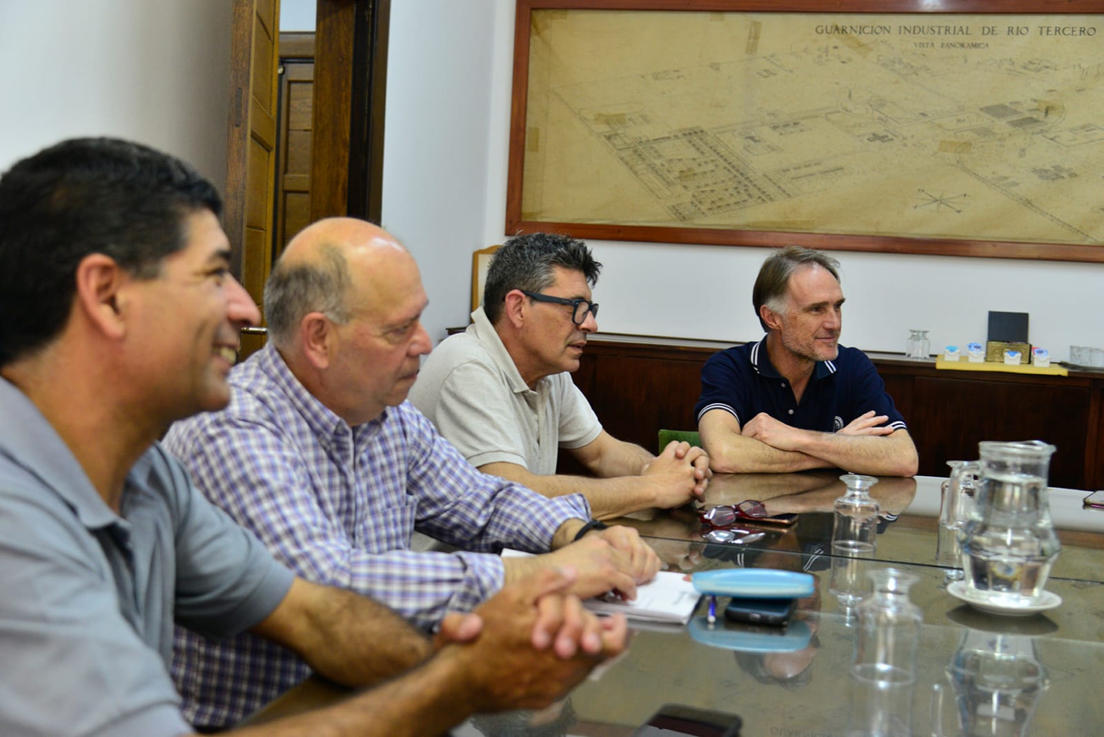 DUSSAN ALACEVICH EXPLIC&Oacute; LOS AVANCES DE F&Aacute;BRICA MILITAR EN CUESTIONES DE SEGURIDAD