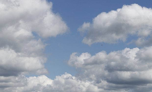 Tiempo: Domingo caluroso, mañana lunes llegarían las lluvias