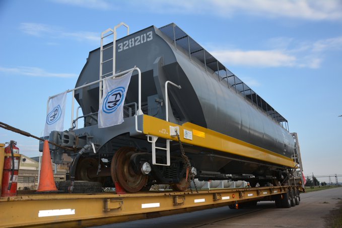 Firman un acuerdo para la Fabricaci&oacute;n de 1000 vagones de Industria Nacional: 300 ser&aacute;n constru&iacute;dos por Fabricaciones Militares R&iacute;o Tercero