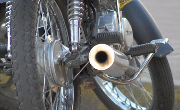  Beto Gonz&aacute;lez  (Encargado de Tr&aacute;nsito): "Se secuestra el veh&iacute;culo, se secuestra el escape y el escape se destruye" 