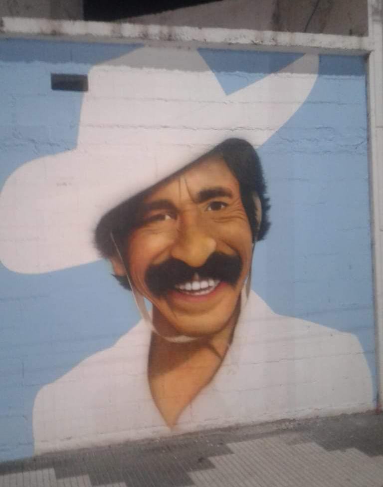 PINTAN MURAL QUE RECUERDA A *ANTONITO*