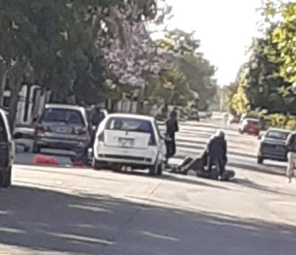 AHORA: ACCIDENTE DE TR&Aacute;NSITO ENTRE UN VEH&Iacute;CULO Y MOTOCICLETA