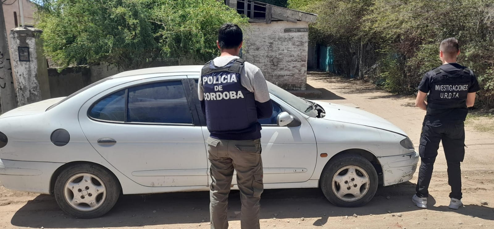 PARTE POLICIAL: ALLANAMIENTO Y SECUESTRO DE VEHICULO