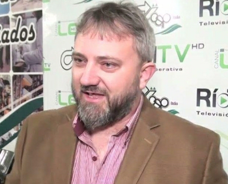 &Aacute;NGEL ARRI: TENEMOS QUE APRENDER A CONVIVIR Y NO ENSANCHAR LA GRIETA