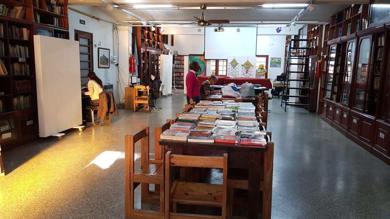 CAROLINA PITINARI: LA VUELTA A LA PRESENCIALIDAD NOS PERMITI&Oacute; VOLVER A HABITAR LA BIBLIOTECA