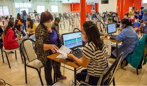 LA SEMANA INICIO CON EL VACUNATORIO COLMADO