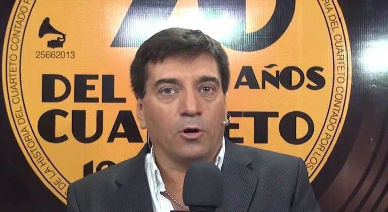 NOTICIAS + IVA: PARTIDO POL&Iacute;TICO DEL CUARTETO EN C&Oacute;RDOBA 