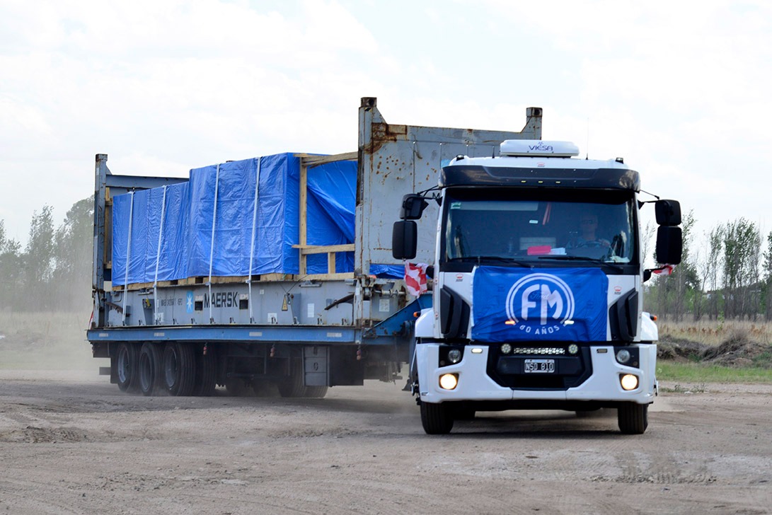 NUEVO MOTOR PARA LA PLANTA DE &Aacute;CIDO N&Iacute;TRICO DE F&Aacute;BRICA MILITAR R&Iacute;O TERCERO 